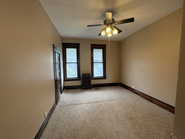 Photo - 110 S 4th St