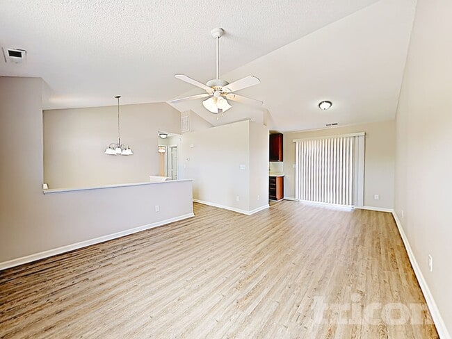 Photo - 4310 Windjammer Ct SW
