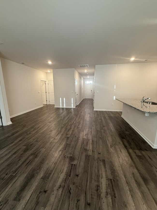 Photo - 2672 Pegasus Pl
