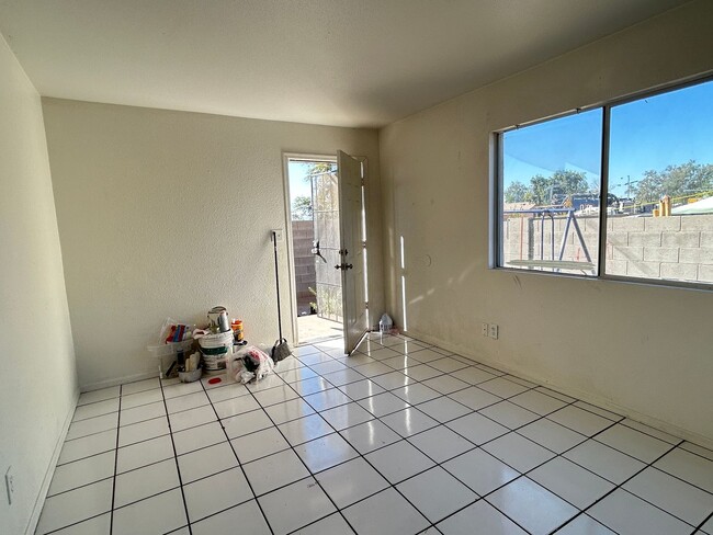 Photo - Near John C Lincoln & local colleges