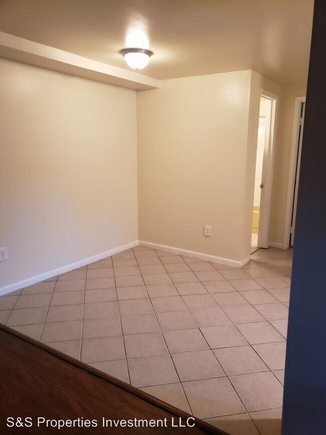 Photo - 2415 Allenbrook Dr