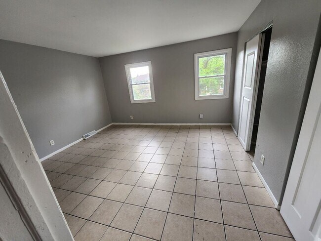 Photo - 6448-6450 N 106th St Unit 6450