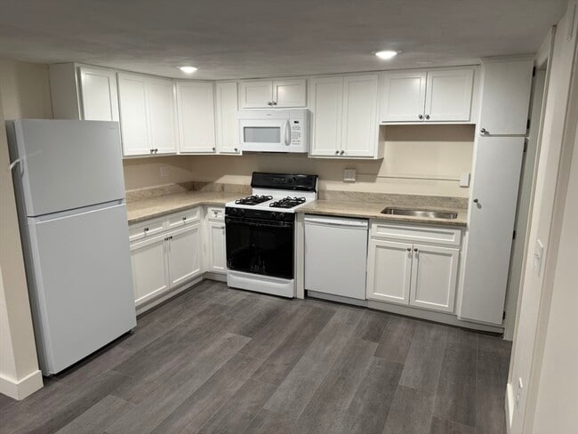 Photo - 45 Summer St Unit A