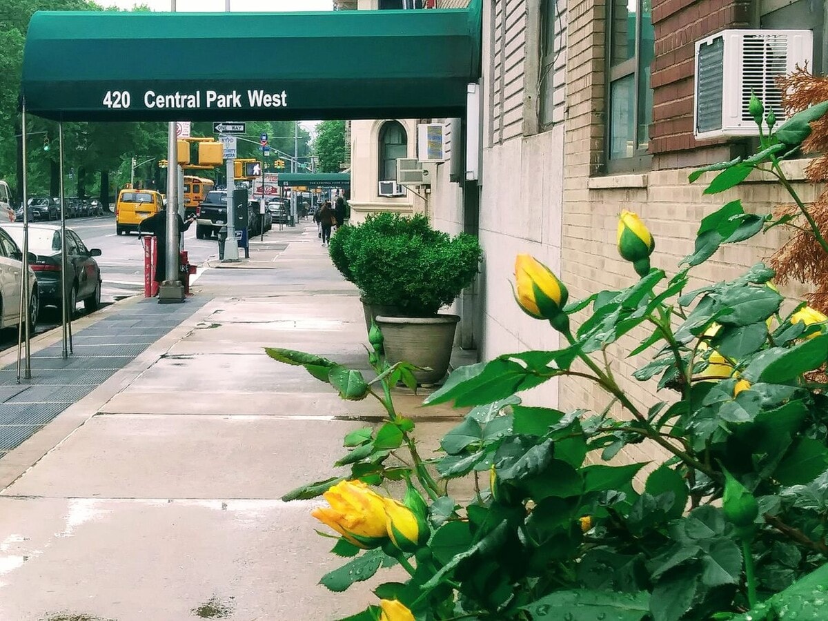 Photo - 420-424 Central Prk W Condo