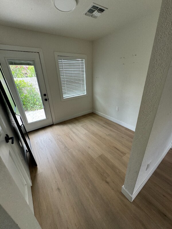 Photo - 1155 E Diamond St Unit 1006