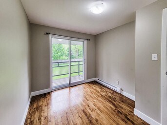 Photo - Parkland Village