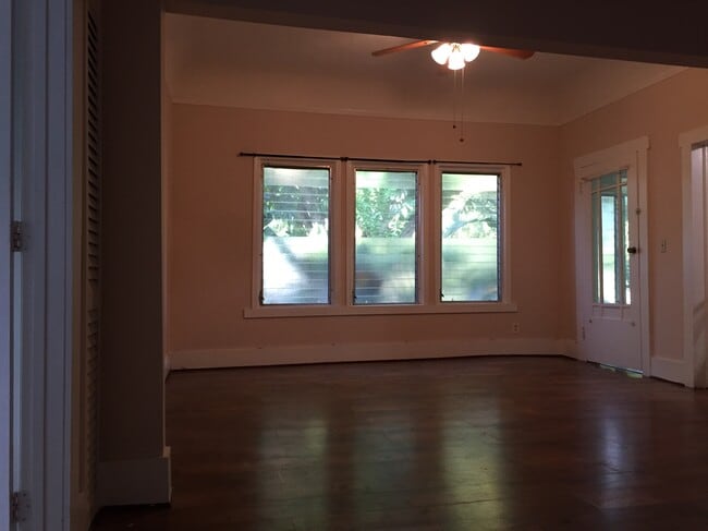 Photo - 2430 SW 25th Terrace