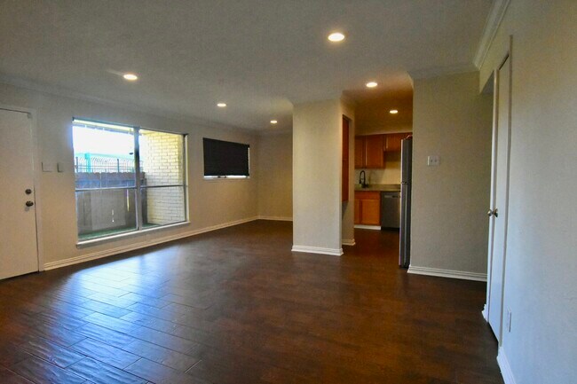 Photo - 7714 Renwick Dr Unit C36