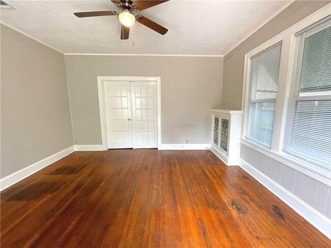 Photo - 907 Bina St Unidad A