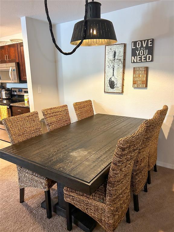 Photo - 5447 Vineland Rd Unit 1209