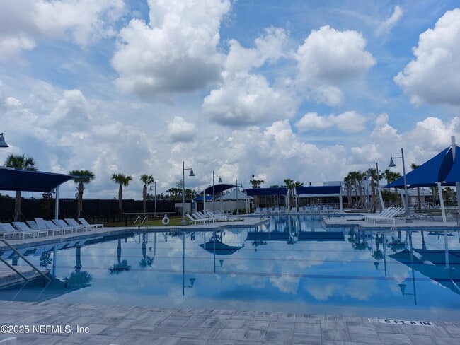 Photo - 631 Cherry Elm Dr