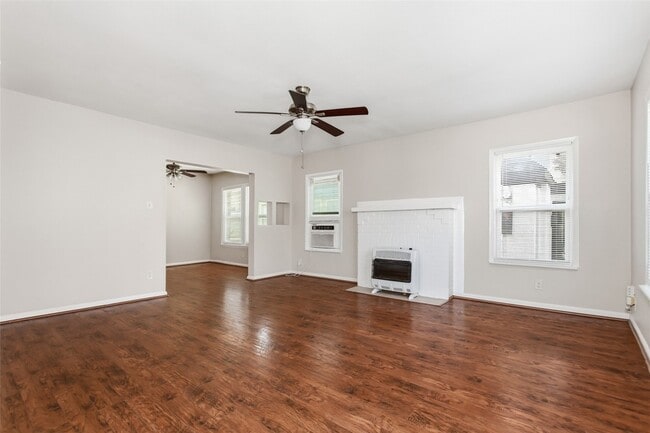 Photo - 6038 Victor St