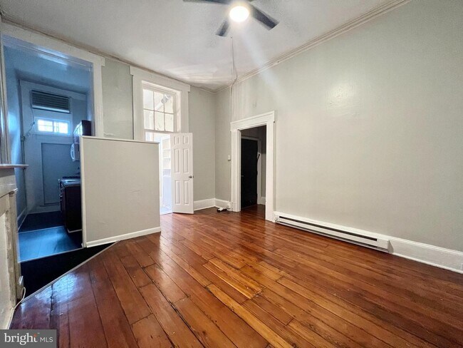 Photo - 735 Spruce St Unidad 2F