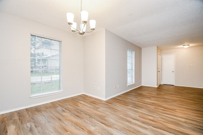 Photo - 11222 Broadsweep Dr