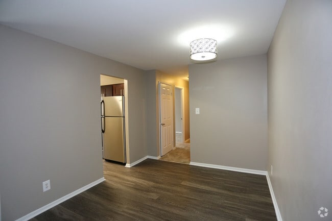 Dining Area - Gatewater Apartments