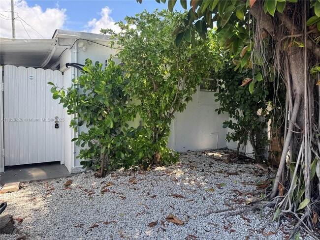 Photo - 2796 SW 34th Ct Apartment Unit 1