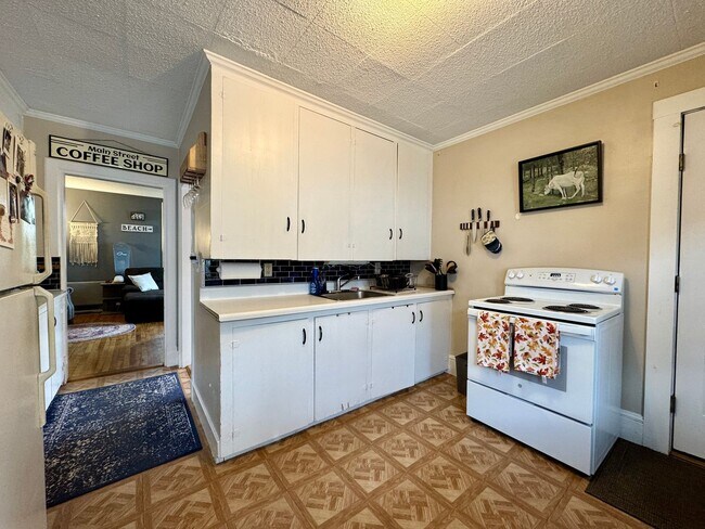 Photo - 87 High St Unidad #1R