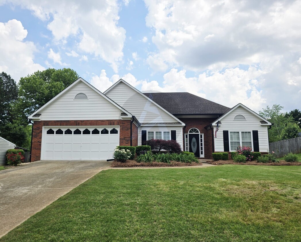 Photo - 130 Eagle Glen Dr (Woodstock, GA)