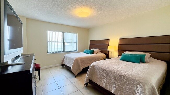 Photo - 5100 N Ocean Blvd Unit 1012