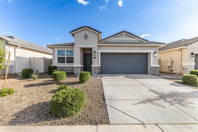 Building Photo - 3241 W Shanley Ave