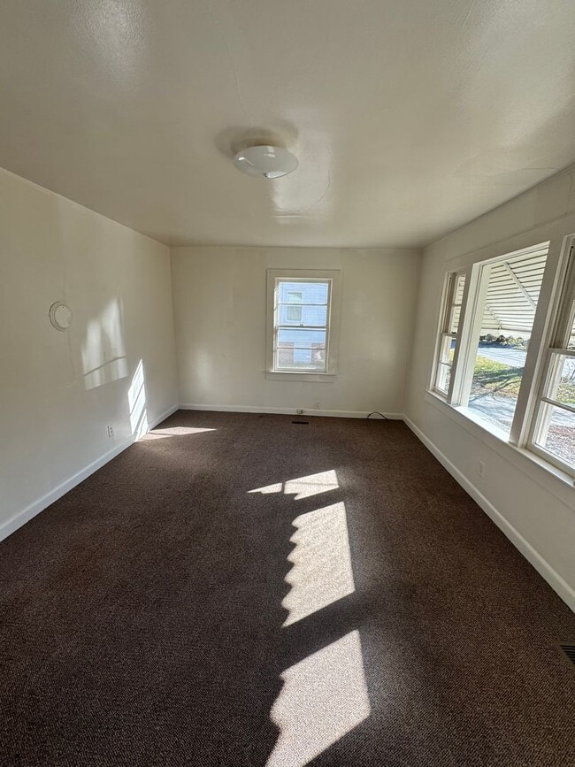 Photo - 2/1 in City of Shelby