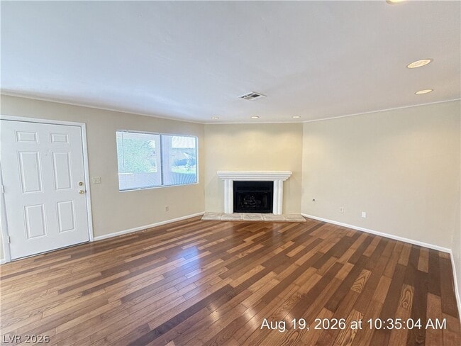Photo - 705 Rock Springs Dr Unidad 202