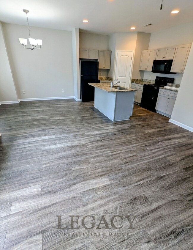 Photo - 612 Pippin Dr