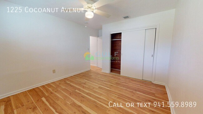 1225 Cocoanut Ave