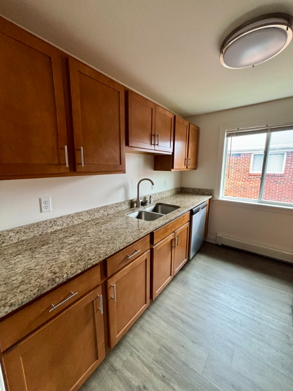 Photo - 784-784 Millersport Hwy Unidad 780-1