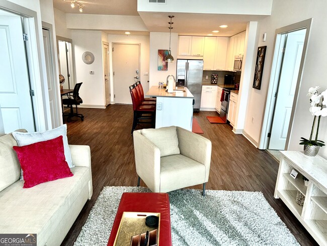 Building Photo - 3382 Peachtree Rd Unit S12 Rental