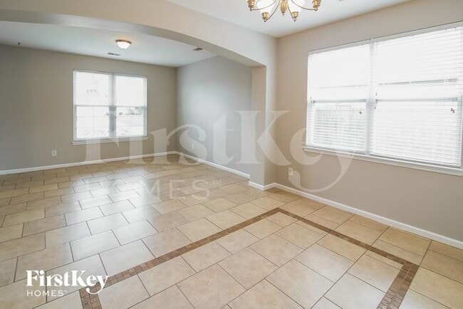 Photo - 113 Summer View Rd