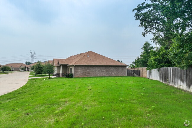 Townhomes at Hamilton Ridge