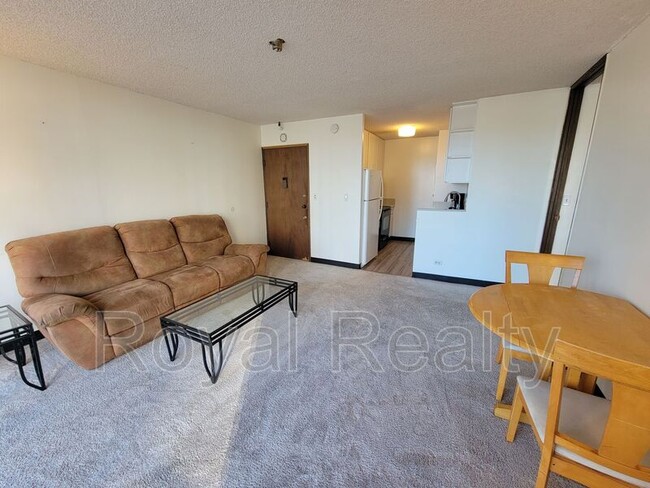 Building Photo - 1925 Kalakaua Ave Unit #904 Rental