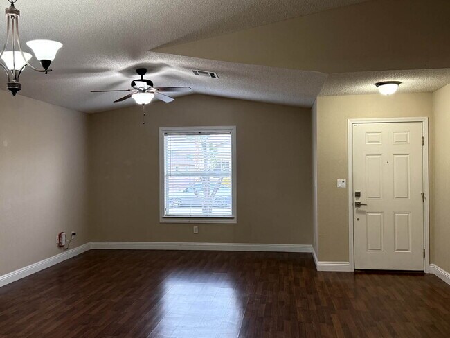 Photo - 14036 Volcanic Rock Dr