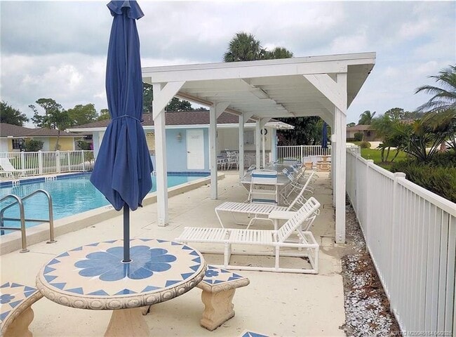 Photo - 5211 SE Sea Island Way