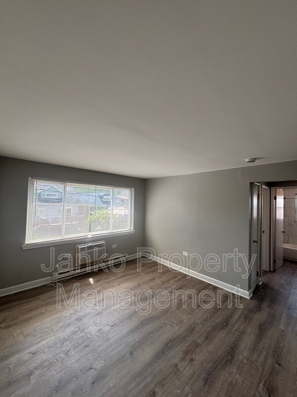 Photo - 2123 W 119th St