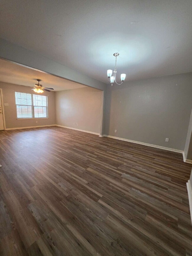 Photo - Updated 3/2 Duplex Near Shopping in San Antonio