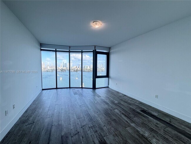 Photo - 17111 Biscayne Blvd Unidad 1211