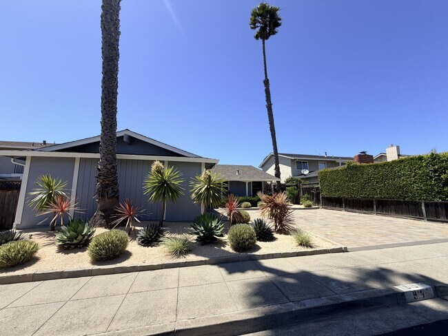 Photo - 919 Marlin Ave