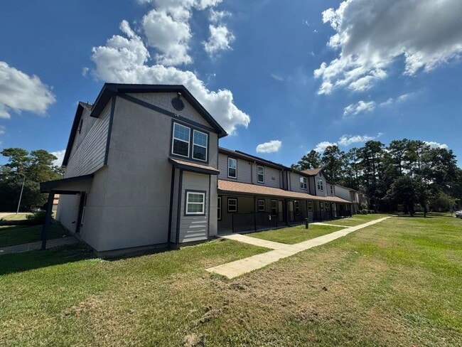 5802 Twisted Pine Ct Unit D