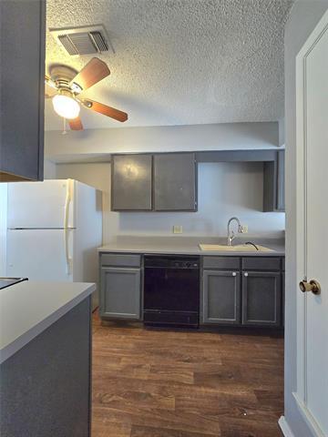 Photo - 5807 Shadydell Dr