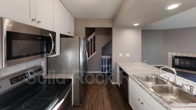 Photo - 2309 Lexington Village Ln