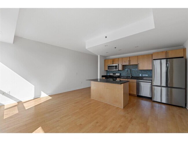 Photo - 929 Portland Ave Unit 808