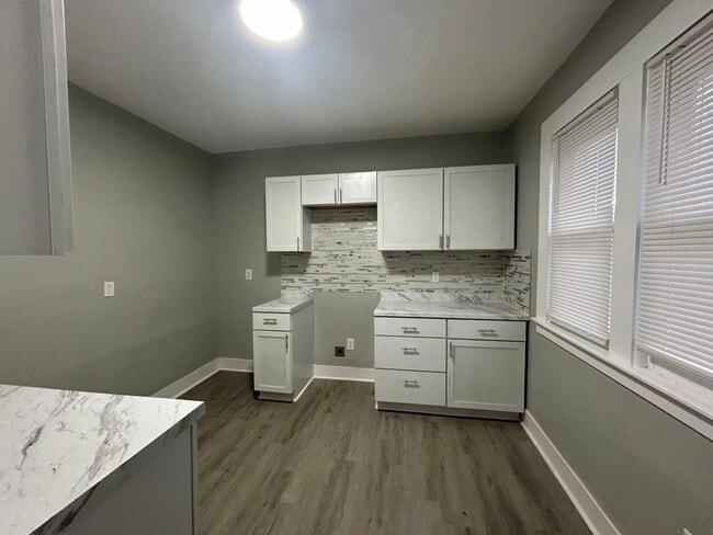 Photo - 1933 Taylor St Unidad 2