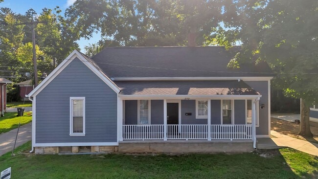 Building Photo - 310 N Dunn St Unit 1 Rental