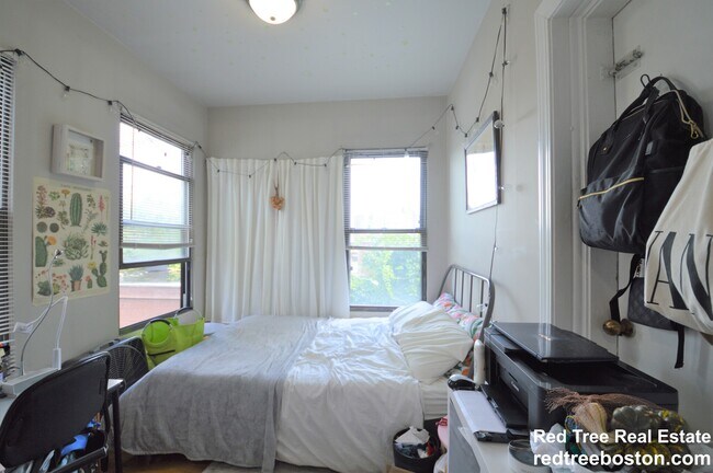 Photo - 43 Park Vale Ave Unit 3