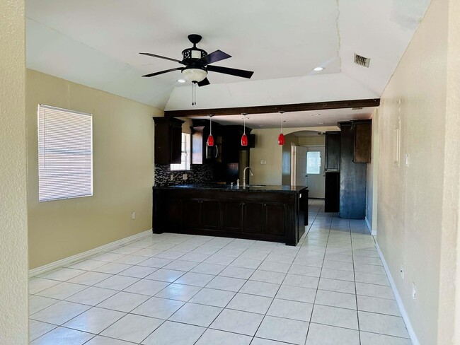 Photo - 3023 Potomac Loop