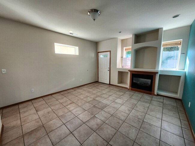 Photo - 163 Keene Rd
