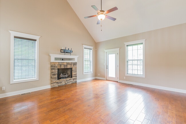 Photo - 7388 Lazy Brook Ct