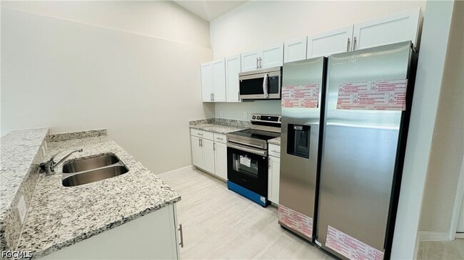 Photo - 607 SE 7th St